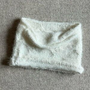 Y2k white knitted scarf that can be worn as a dress